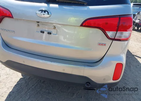 2015 Kia Sorento Lx from USA, damaged, VIN 5XYKTCA64FG557906